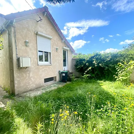 Jolie Maison Renovee Avec Jardin Proche Paris Villa